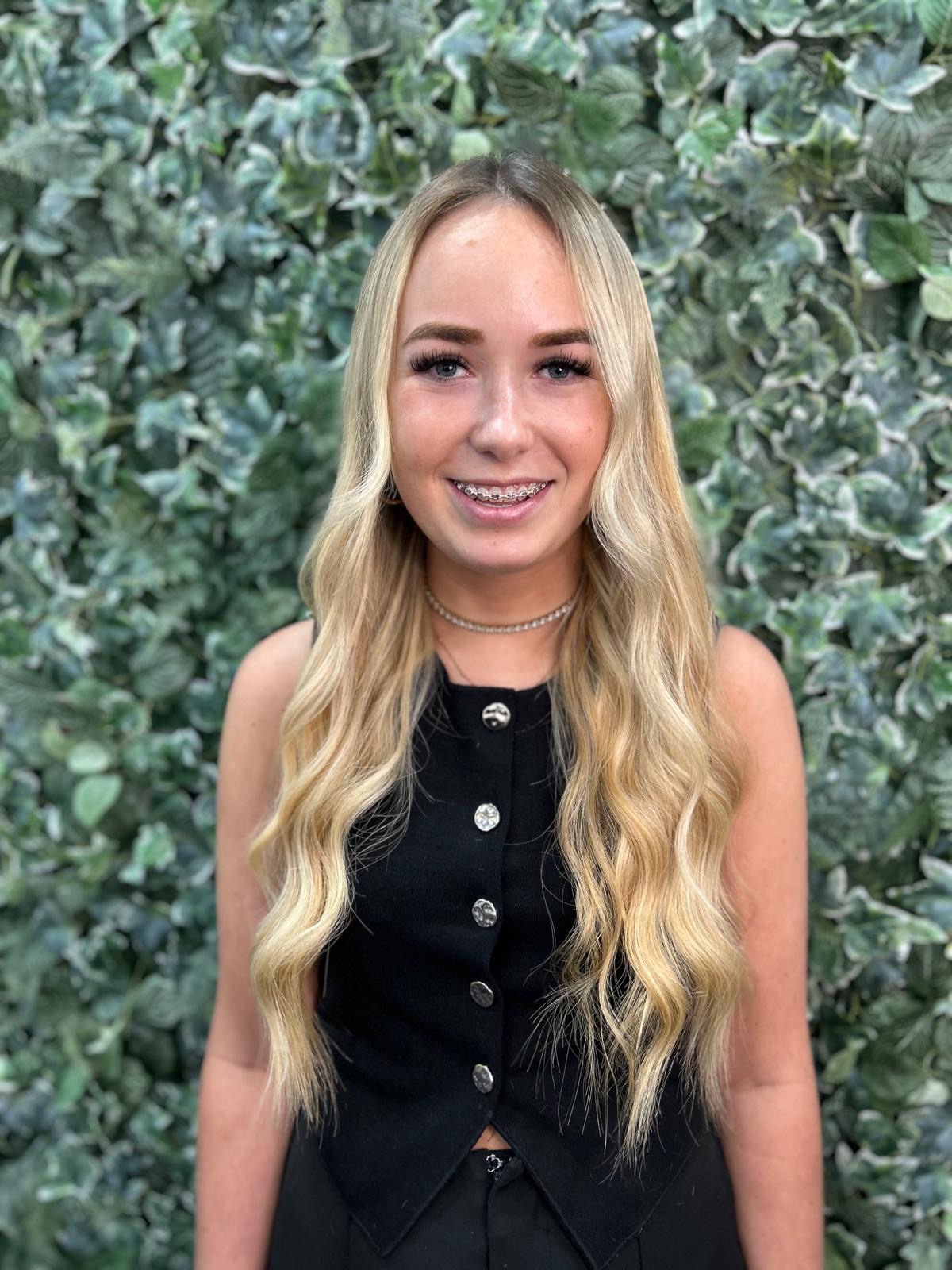 Bonnie Wright Trainee apprentice at Stephen Alexander Hairdressing Bonnie Wright Trainee apprentice at Stephen Alexander Hairdressing